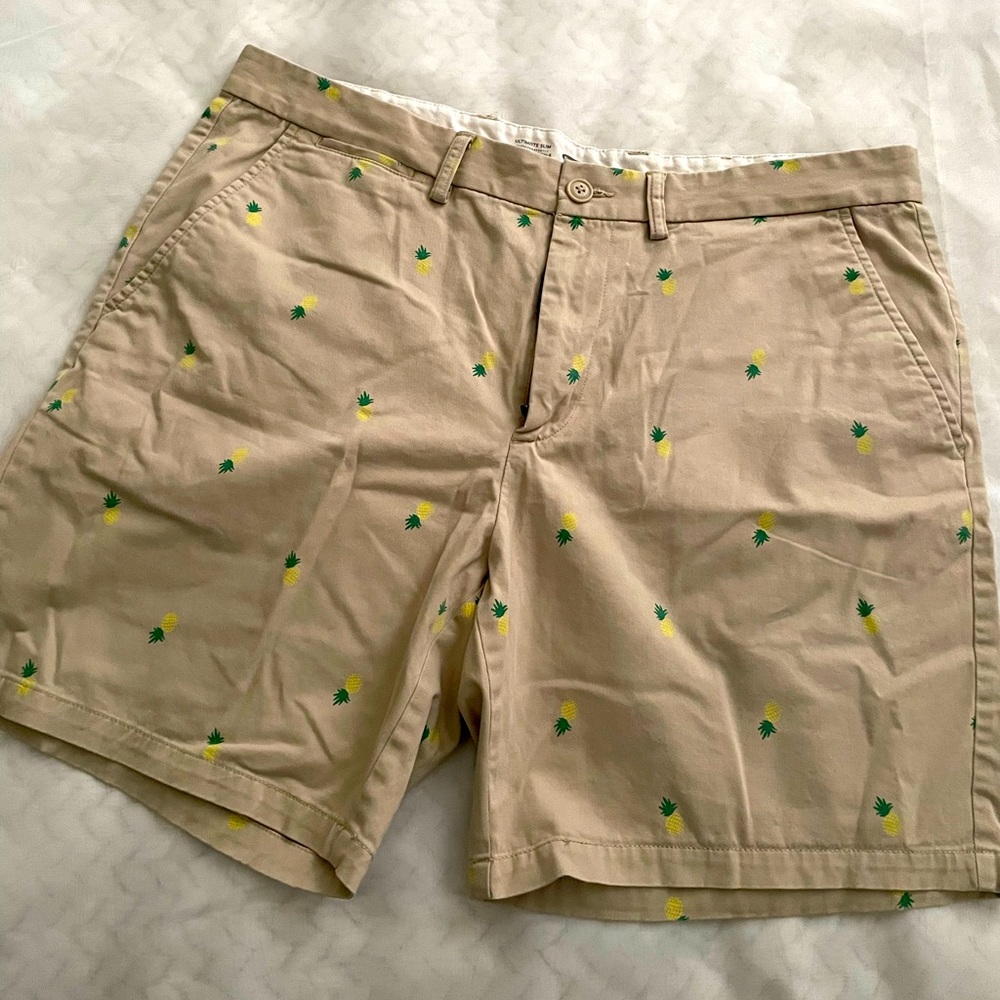 Old Navy shorts
